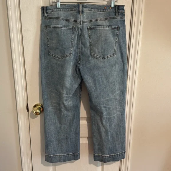 Cabi Palm Beach Crop - Picture 5 of 6